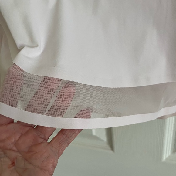 Athleta sleeveless cadence top size small - Picture 2 of 7